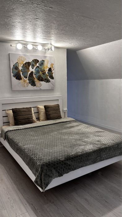 ОРЕНДА БУДИНКУ у лісі з сауною,подобово, сдам дом посуточно