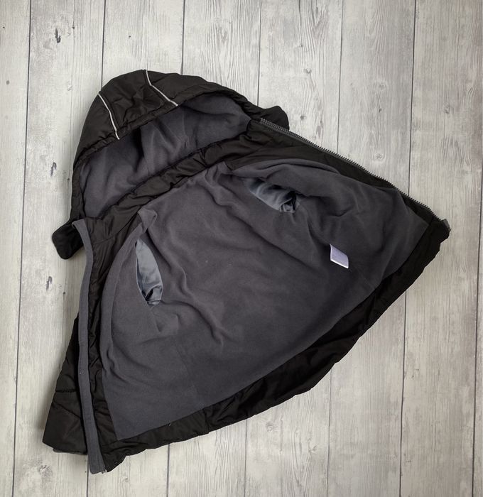 Демисезонна куртка на 3-4 роки ( зріст 104-110 см)