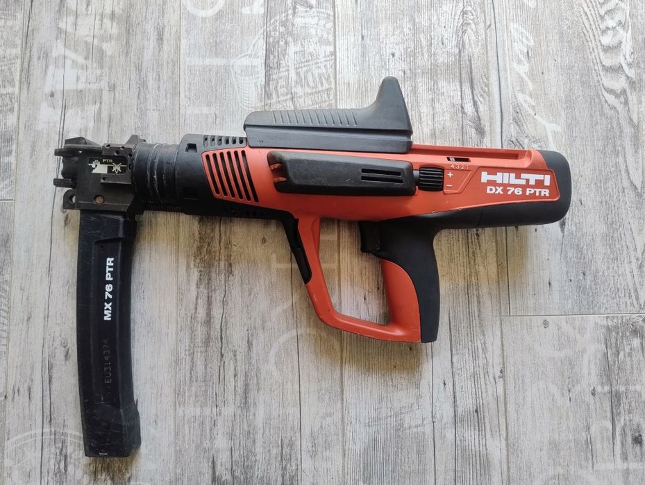 Osadzak Hilti DX 76 PTR