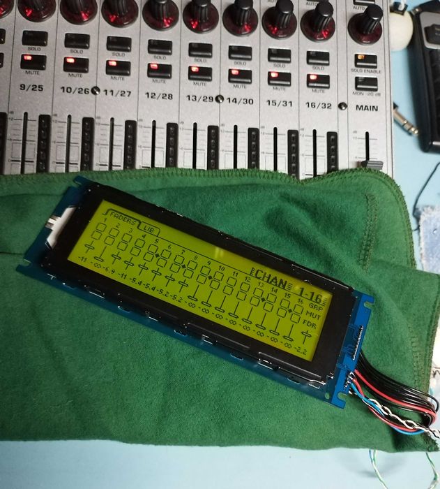 Display para consola digital Behringer DDX3216