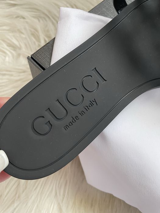 Шльопанці пляжні Gucci