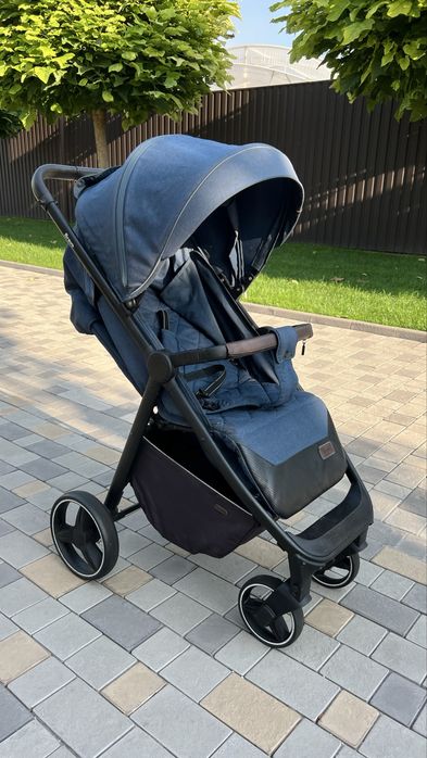 Прогулянковий візок Carrello Bravo(прогулочная коляска carrello camino yoya anex joy)