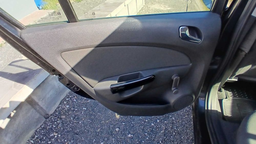 Carro Opel Corsa