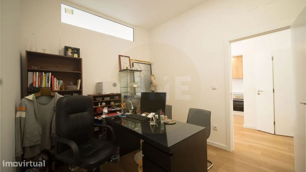 Apartamento T3 Remodelado, no bairro da Codivel, Odivelas