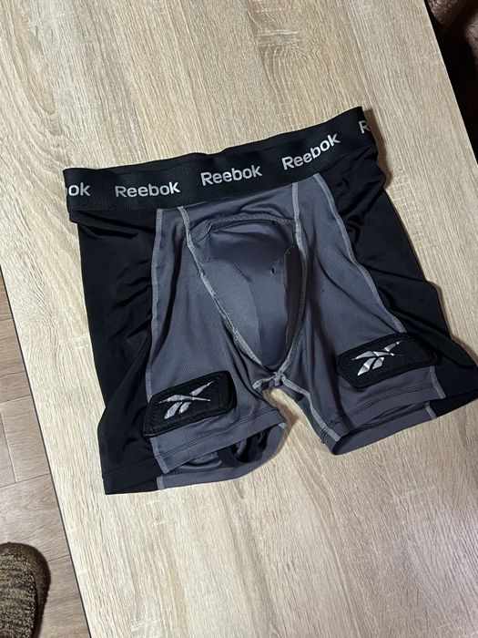 Хокейна форма розмір S/M CCM Bauer Reebok
