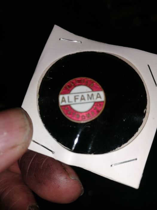 Alfinete Antigo - Escola Patronato Alfama (Lisboa) - Coleção