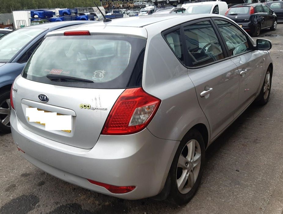 Carro Para Peças Não Definido Não Definido Ref: 0000630