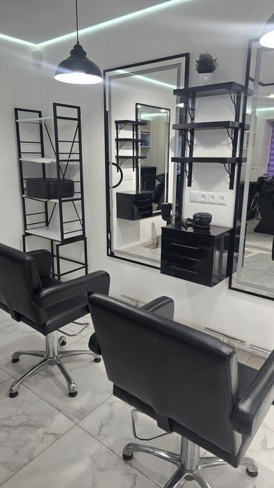 Продам мебель для салону краси