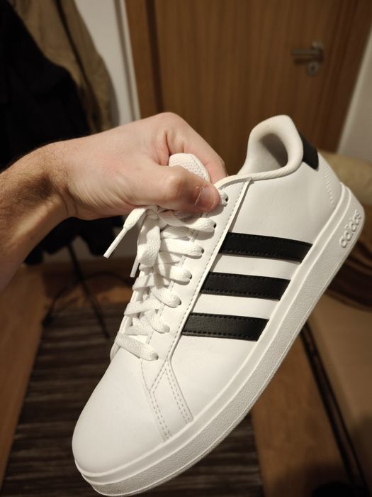 Tenis da adidas, tamanho 40(novos)