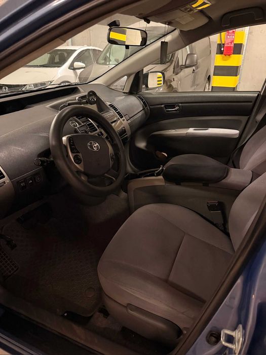 PRIUS NHW20 / LPG / 2006 r. / OC do 02.2027 / BT do 08.2027