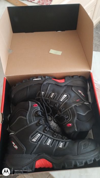 Черевики чоловічі