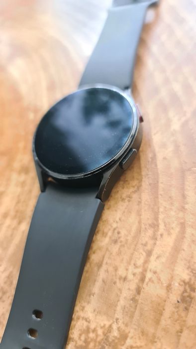 Samsung Galaxy Watch 4 (не працюють)