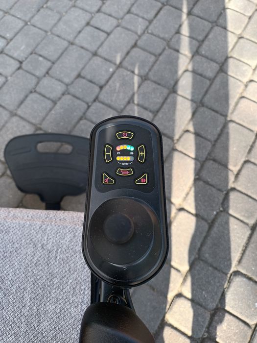 Wózek elektryczny Medilife O2 z asystentem