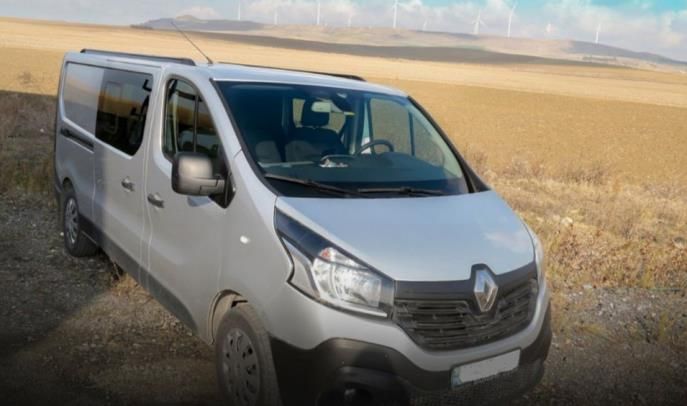 Интегрированные Турецкие рейлинги на Renault Trafic 2015 гг