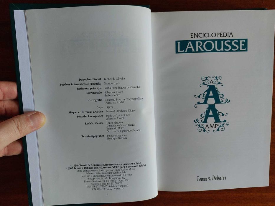 1º Volume da Enciclopédia LAROUSSSE - A: AMP - NOVO