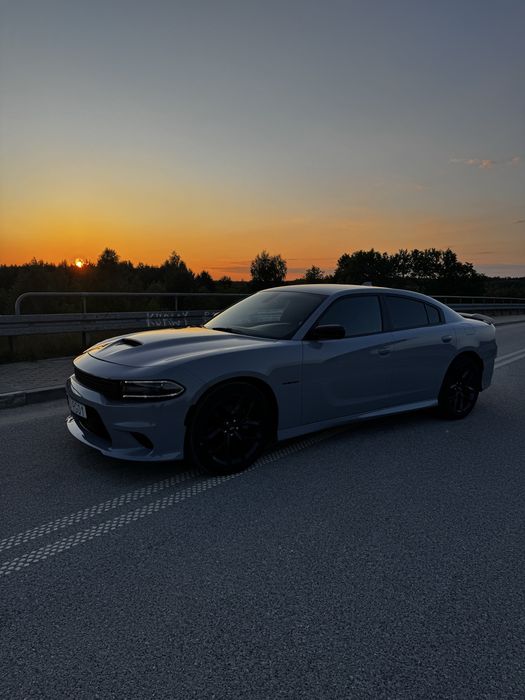 WYNAJEM DO ŚLUBU Dodge Charger RT 5.7