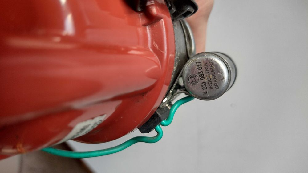 Oryginalny aparat zapłonowy Garbus VW BOSCH