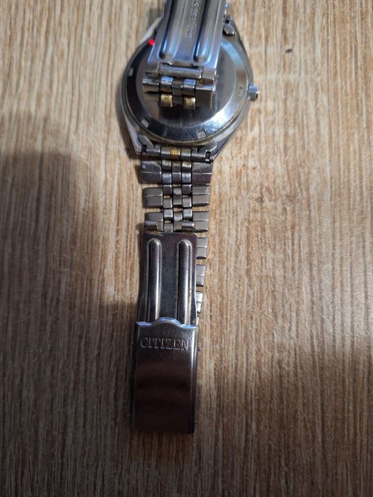 Продам мужские часы CITIZEN JEWELS оригинал Япония