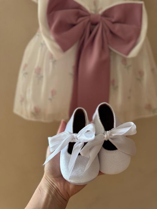 Речі для дівчинки,стан новий.