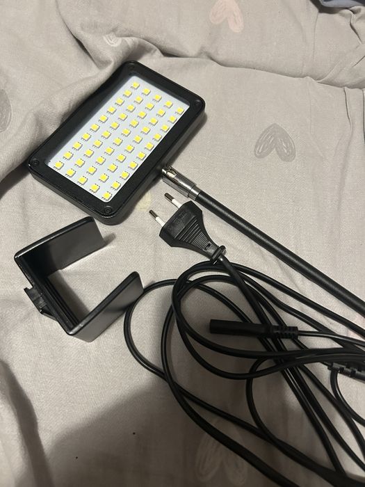 Lampa LED studyjna z panelem i statywem