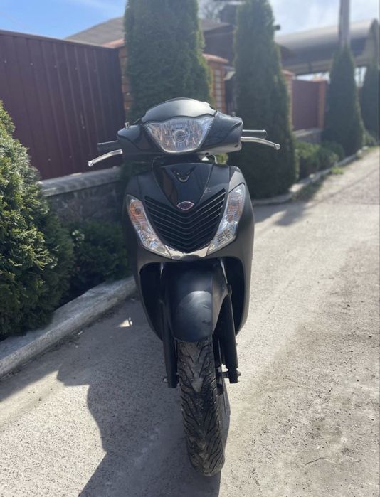 Продам мопед honda sh 150i