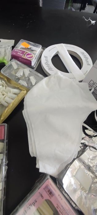 Vários materiais de unhas depilação