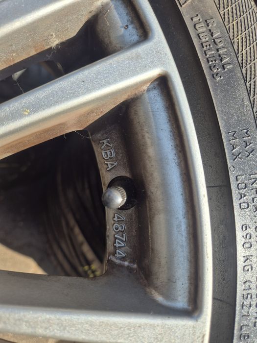 Skoda superb octavia 5x112 et 45 8j wheelworld kba 48744 pojedyncza