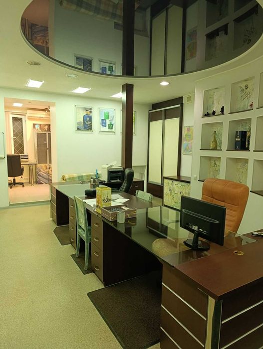 Продам офисное помещение 84м2 с ремонтом в центре ул,Мироносицкая 99