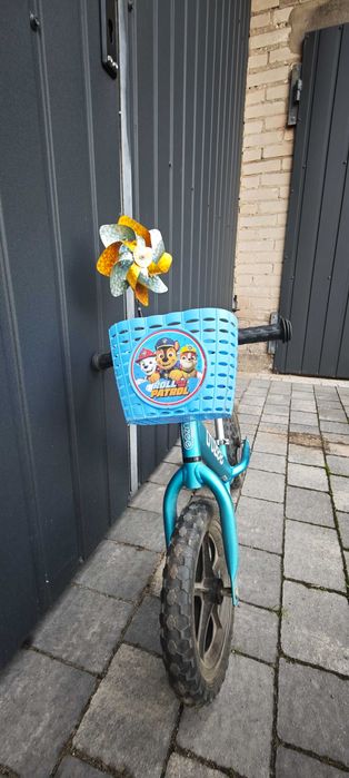 Rowerek biegowy Cruzee niebieski lekki