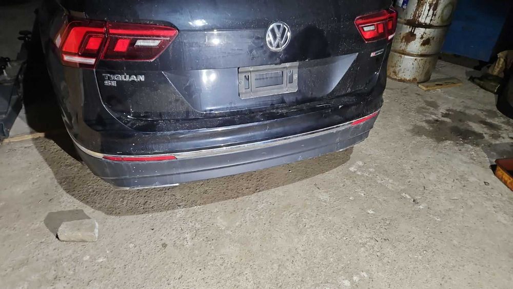 Volkswagen Tiguan Allspace 2018-2020 бампер