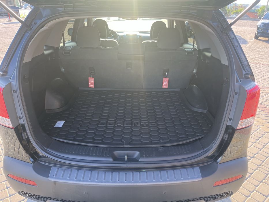 KIA Sorento продам