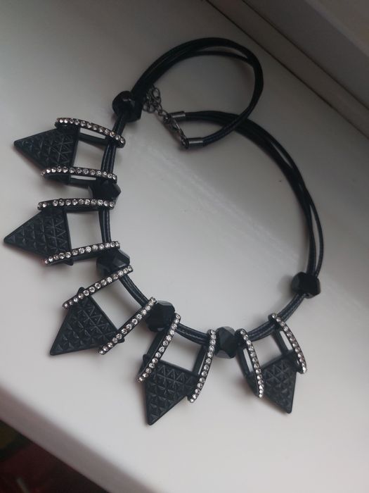 Цепочка,поводок,украшение,бусы