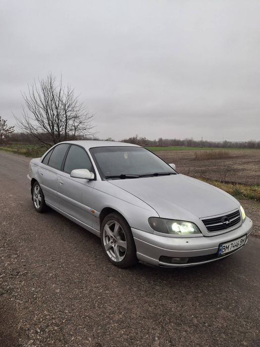 Опель Омега б. 2000р