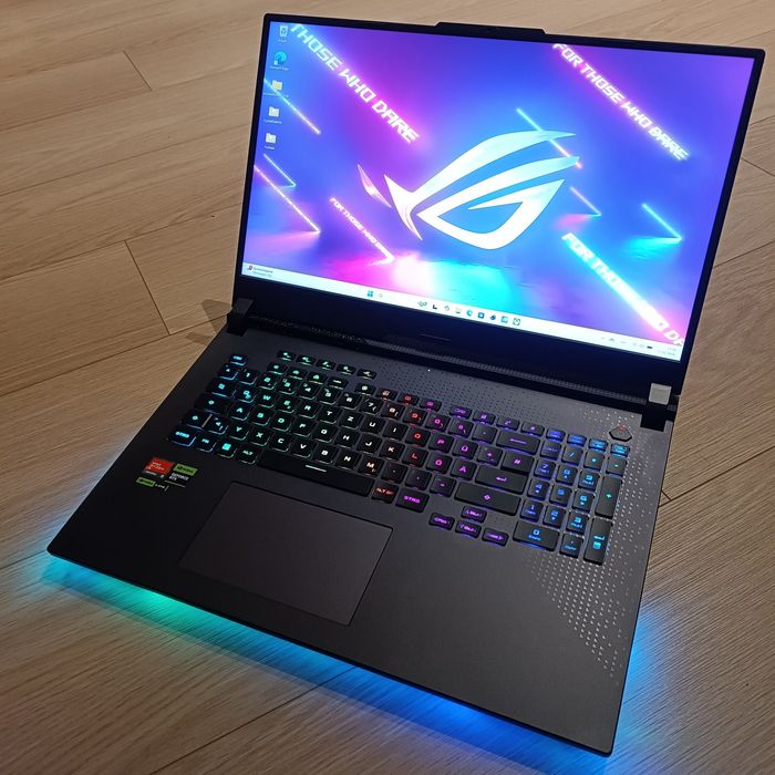 Ноутбук Asus Rog Strix! RTX 4060, R9 7940HX, 32gb/1tb, 240Hz 2.5k 17.3
