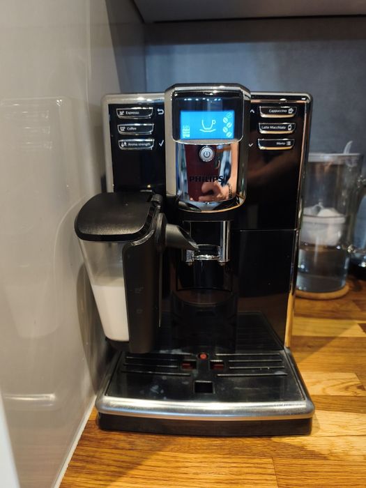 Express Philips latte go