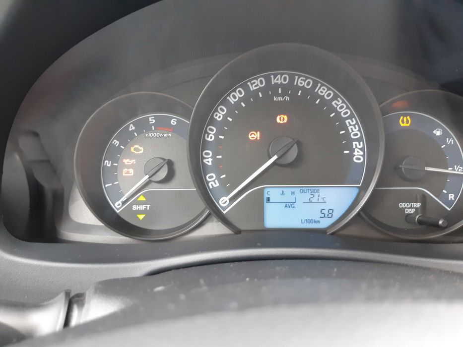 Toyota Auris II Kombi rok 2018