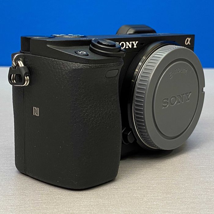 Sony Alpha A6400 (Corpo) - 24.2MP