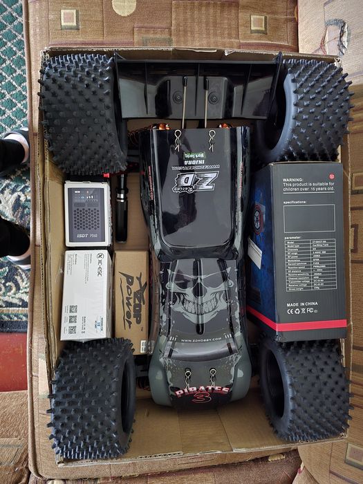 Продам радіокеровану модель rc car траггі zd racing pirates 3 1/8 105