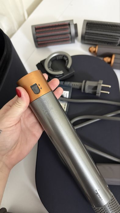 Стайлер Dyson 6 насадок, мультистайлер