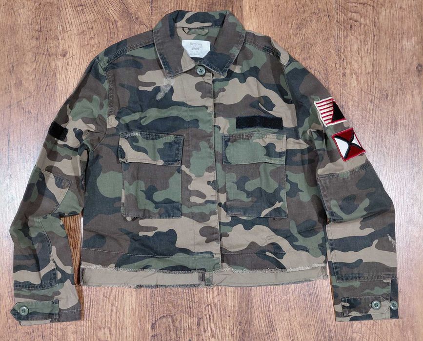 Bolerka Katana moro Bershka EUR XS