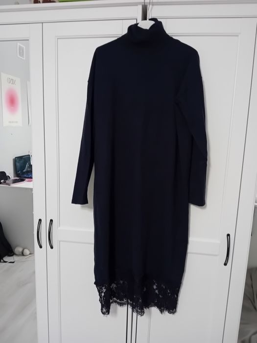 Vero moda sukienka zimowa granatowa