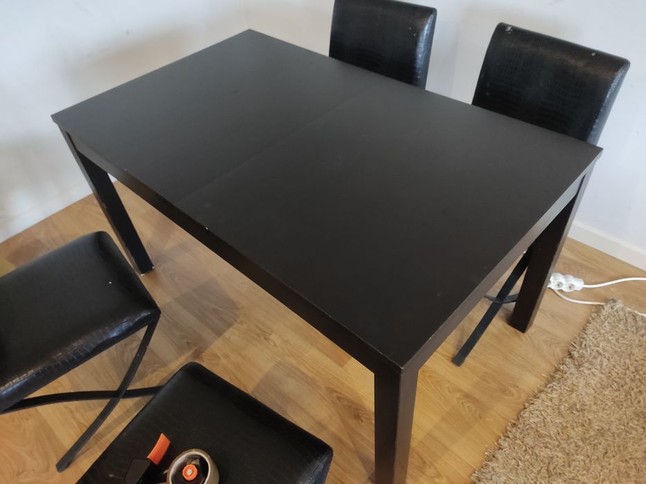 Mesa extensível IKEA bjursta