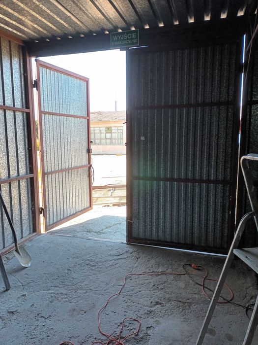 Brama drzwi do garazu