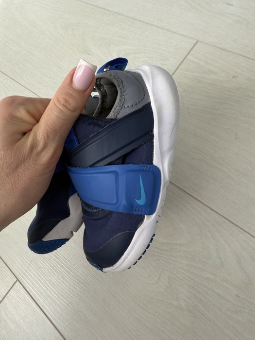 Кросівки Nike 22 розмір