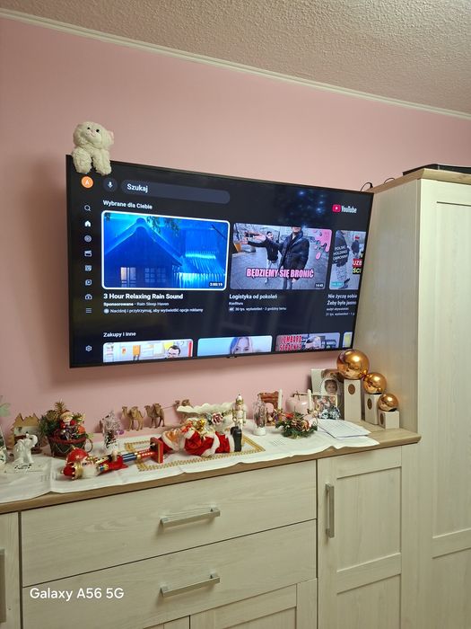 Sprzedam telewizor QLED SMART TV Samsung 55 cali.
