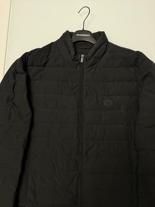 Лёгкий пуховик EMPORIO ARMANI (оригинал)