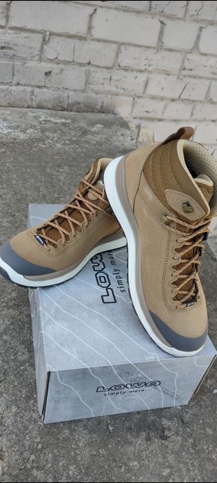 Черевики трекінгові жіночі Lowa MALTA GTX MID WS