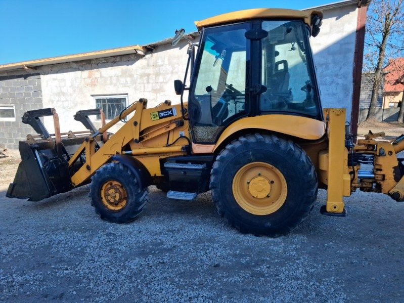 Koparko-ładowarka JCB 3CX