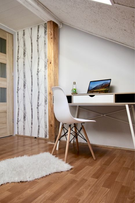 Klimatyczny pokoj na poddaszu pomiędzy Wrzeszczem a Moreną