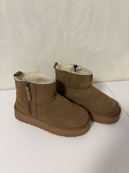 Продам угі  жіночі і UGG  натуральні